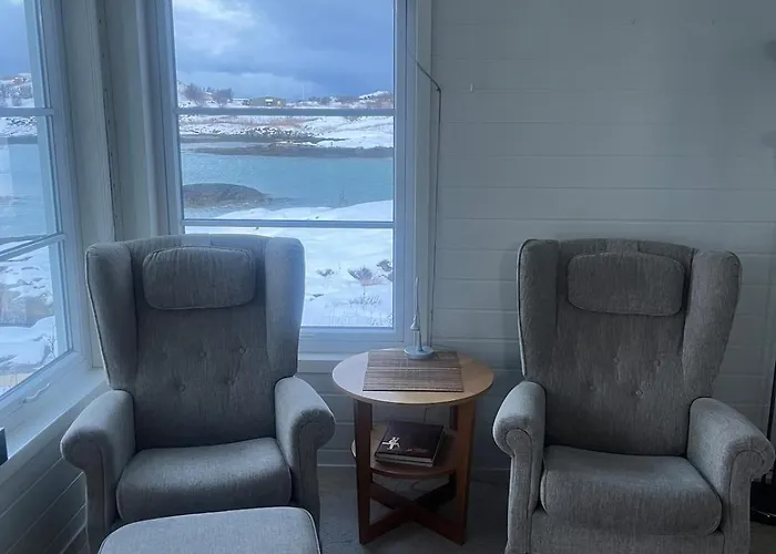 Hébergement de vacances Breathe - Seafront With Open Sea Views *