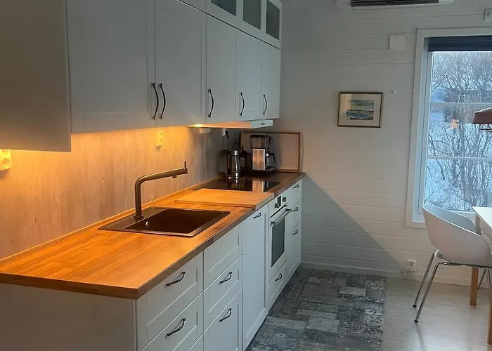 Hébergement de vacances Breathe - Seafront With Open Sea Views *